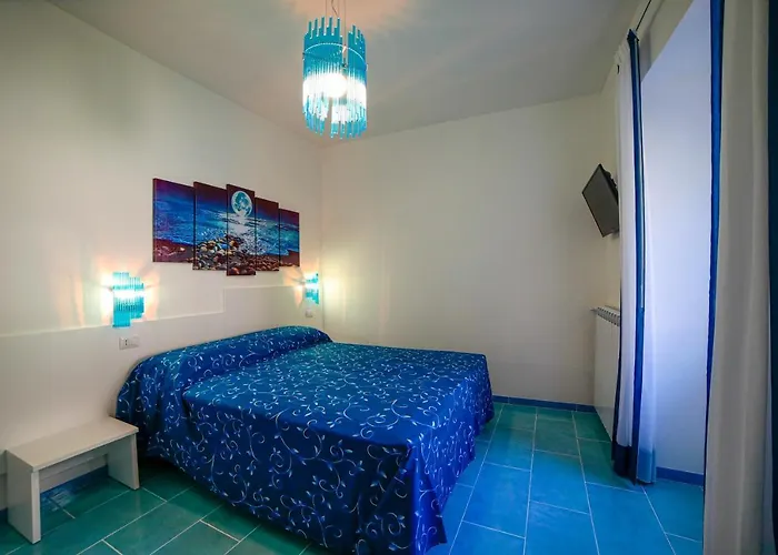 Amalfi Coast Ncopp' A' Scalinatella Scala